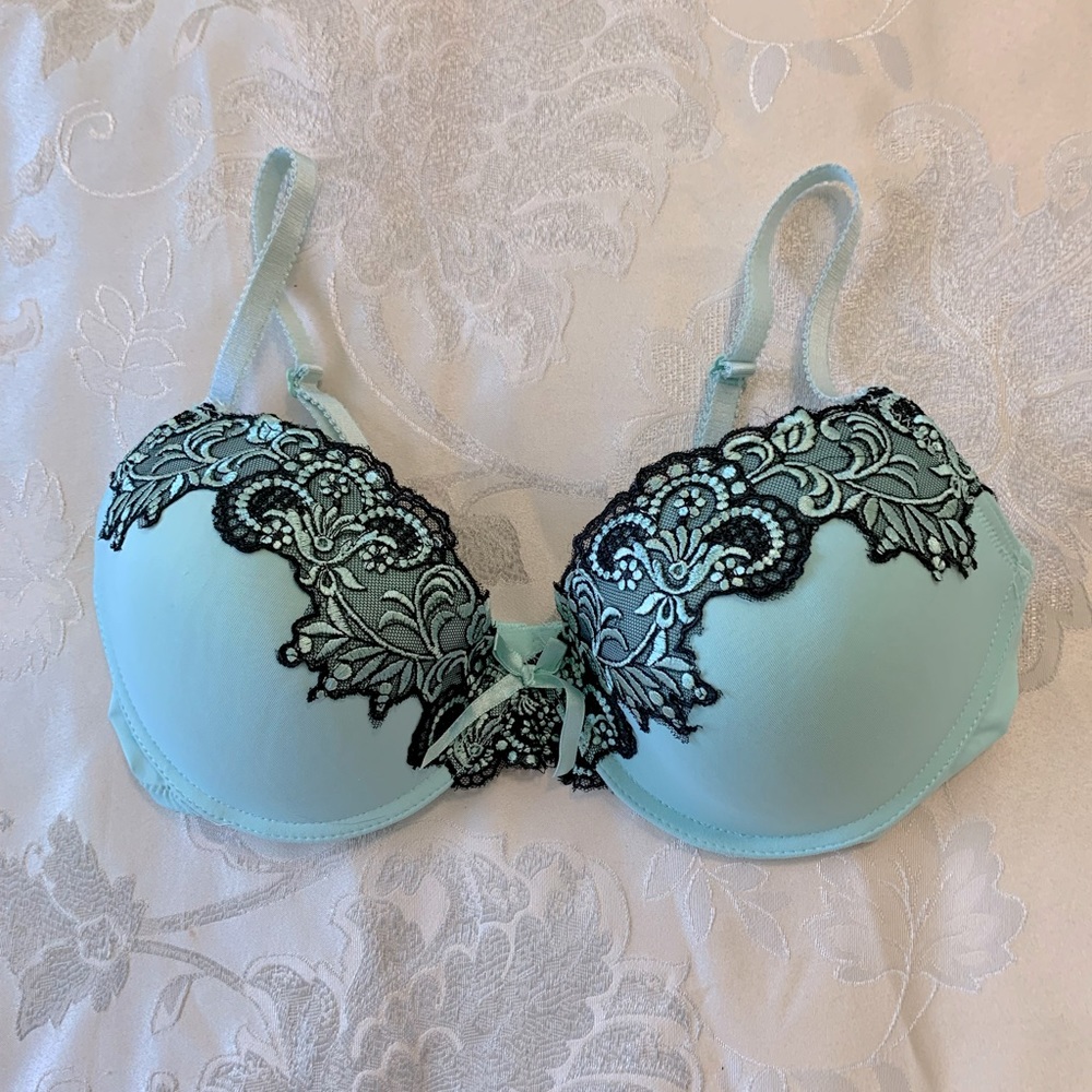 Felina Aqua with Black Lace 38C Bra